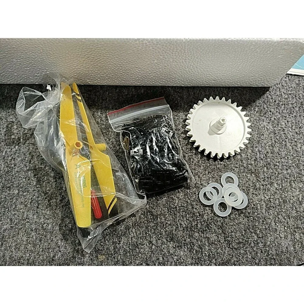 Thames & Kosmos Physics Workshop Educational Science Do It Yourself Kit INCOMPLE